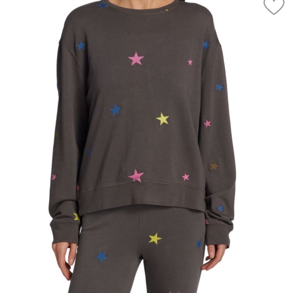 NWT- MONROW Boyfriend Sweatshirt with Allover Embroidered Star Print in Natural - Picture 3 of 11